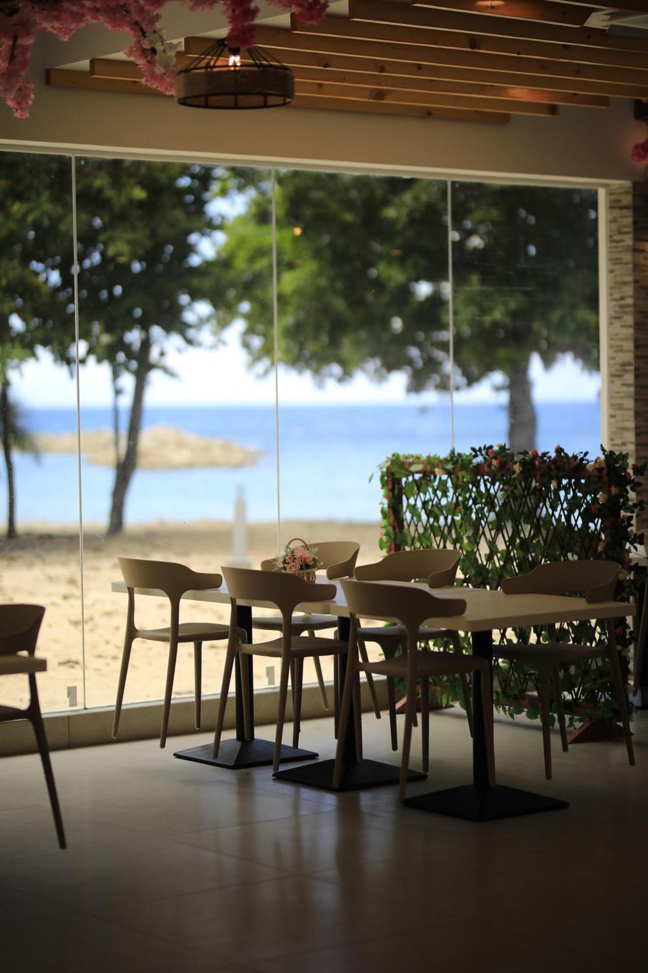 Dolphin Bay Island Resort Kota Belud Exterior photo